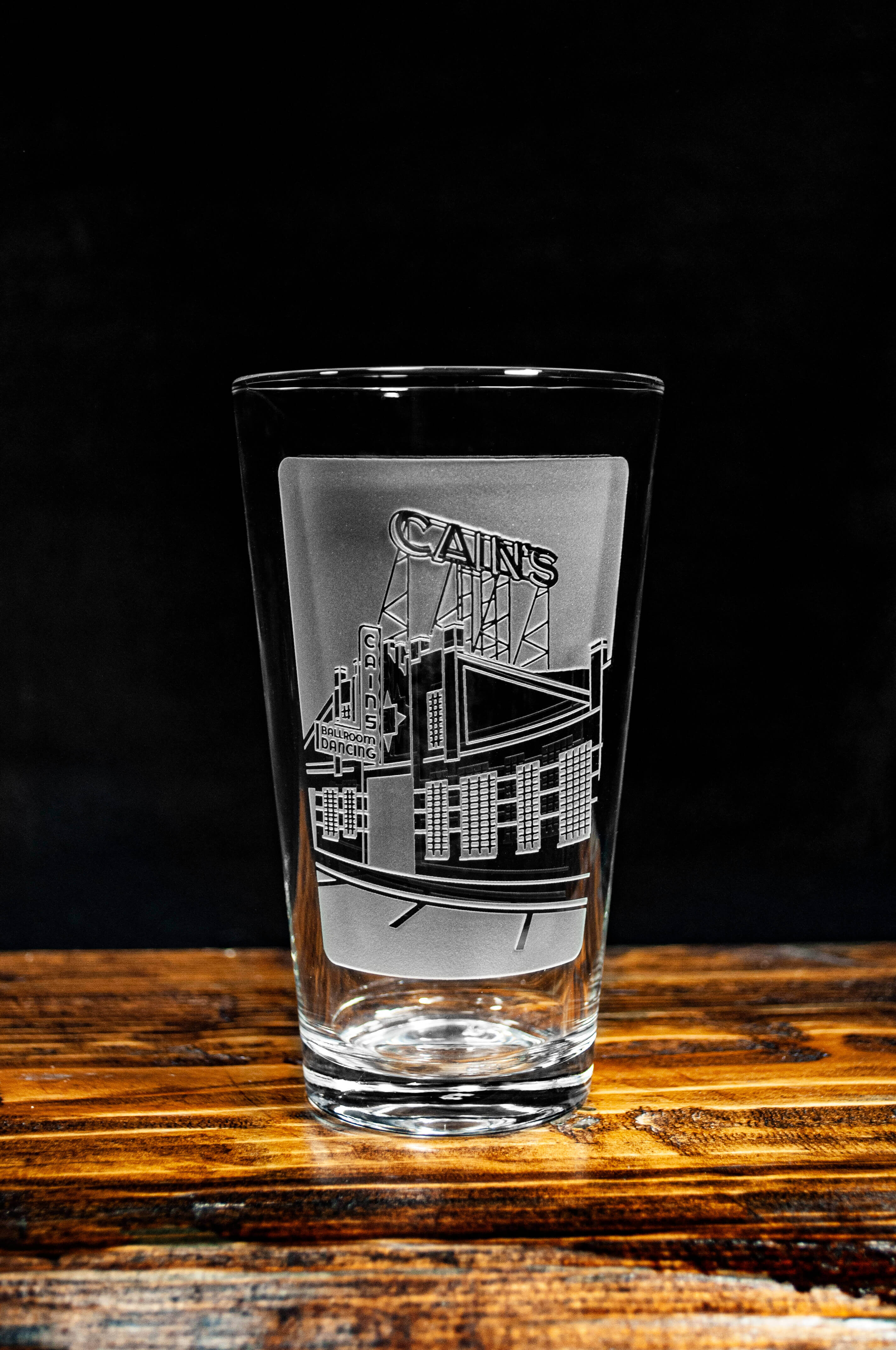 Pint Glass : Cains Ballroom